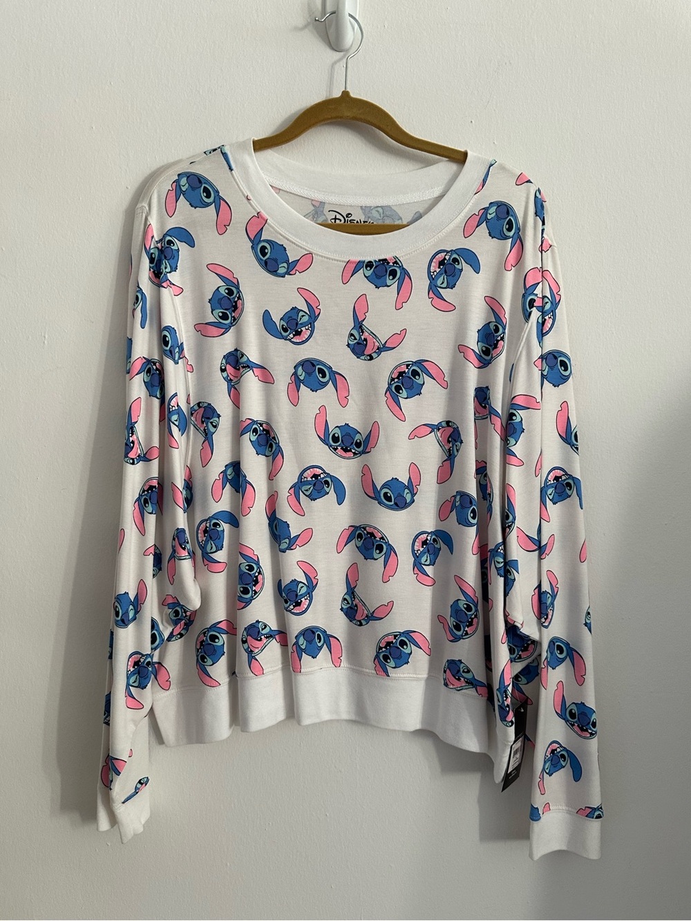 Disney Stitch Long Sleeve Lounge Top Size 2X